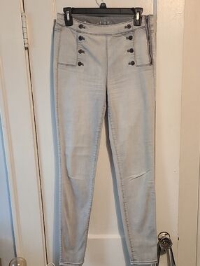 White House Black Market Light Gray Skinny Jeans
